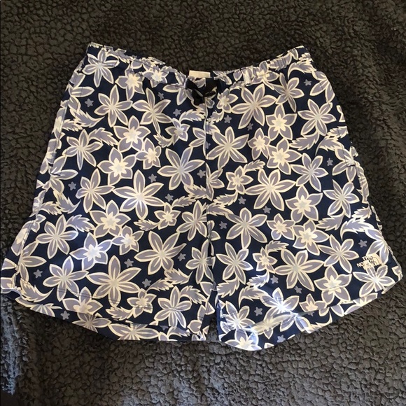 The North Face Pants - The North Face Shorts